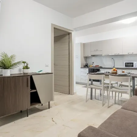 1 Bedroom Beautiful In *